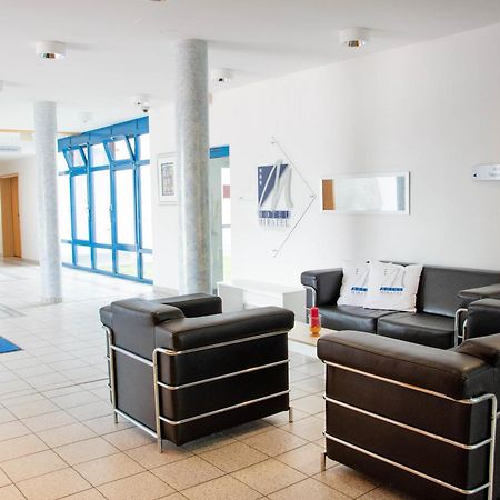 Miratel Hotel Mitterteich Bagian luar foto