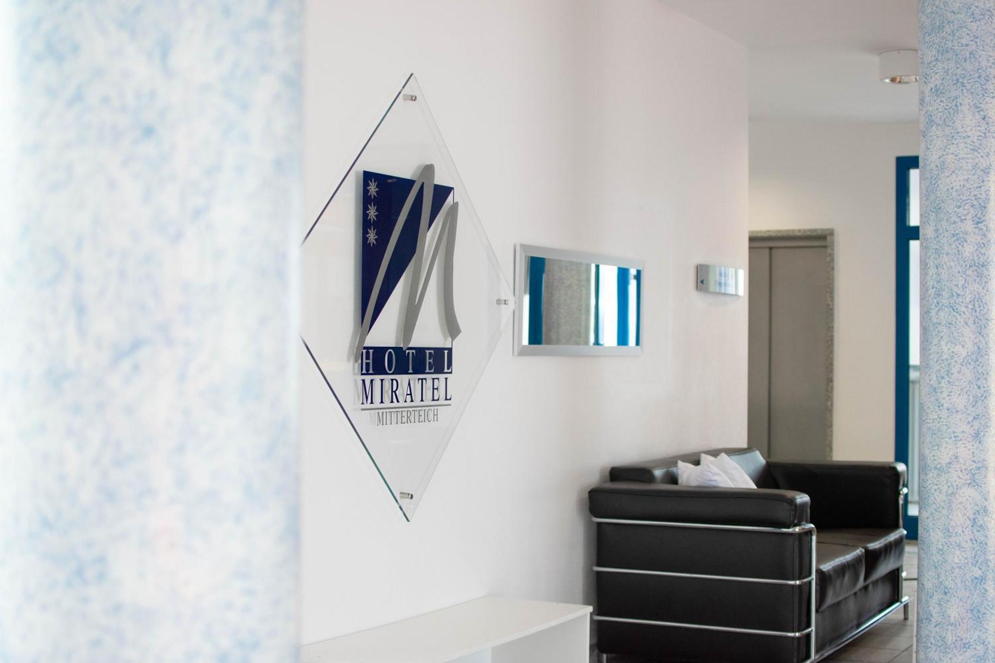 Miratel Hotel Mitterteich Bagian luar foto