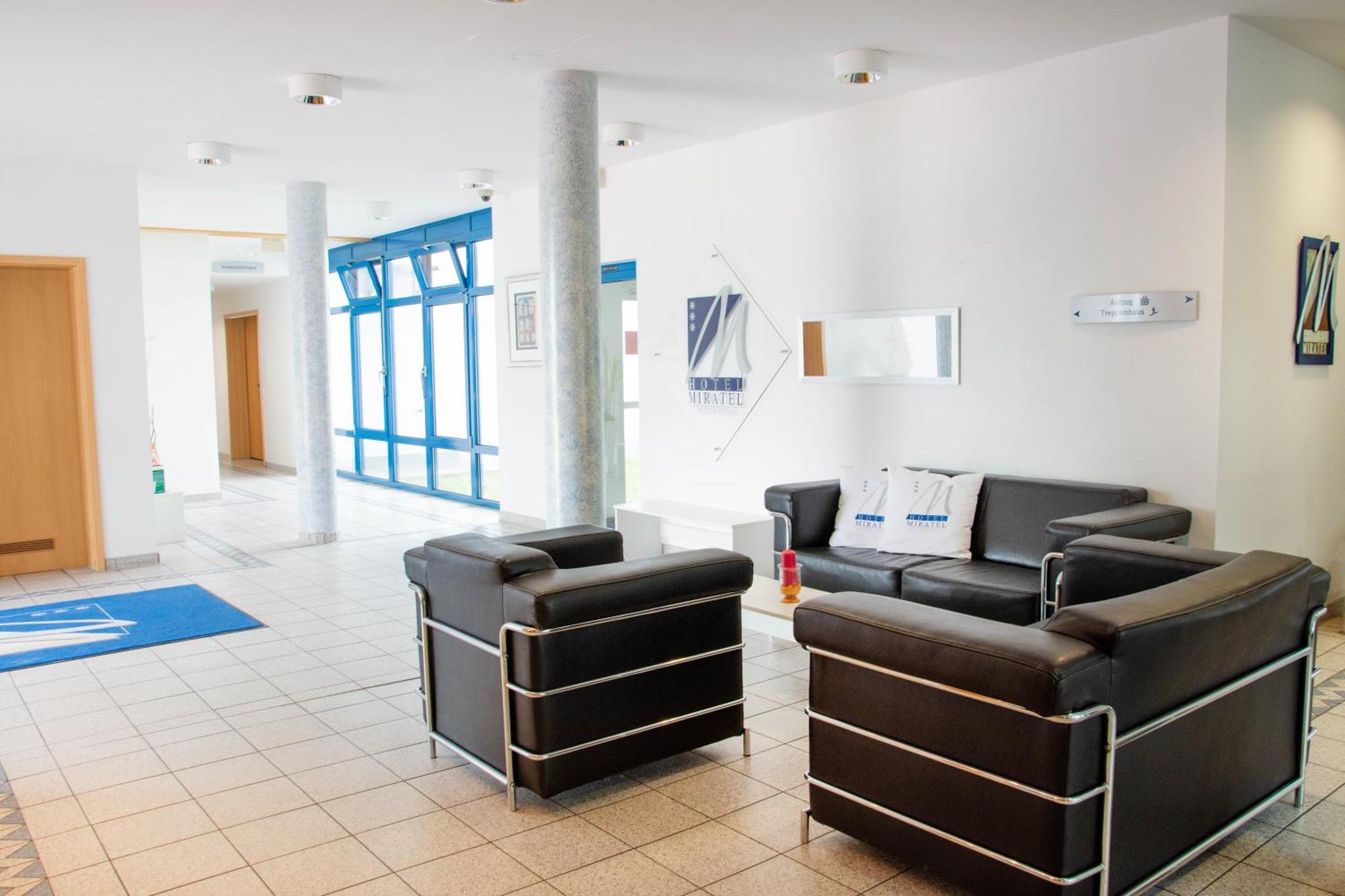 Miratel Hotel Mitterteich Bagian luar foto