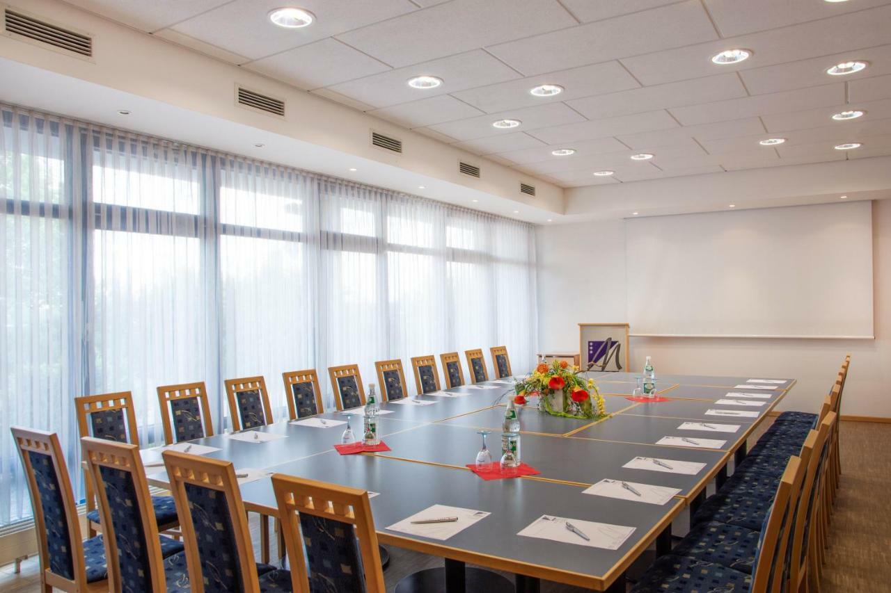 Miratel Hotel Mitterteich Bagian luar foto
