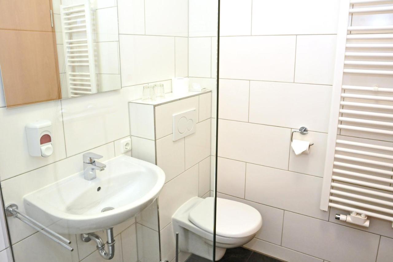Miratel Hotel Mitterteich Bagian luar foto